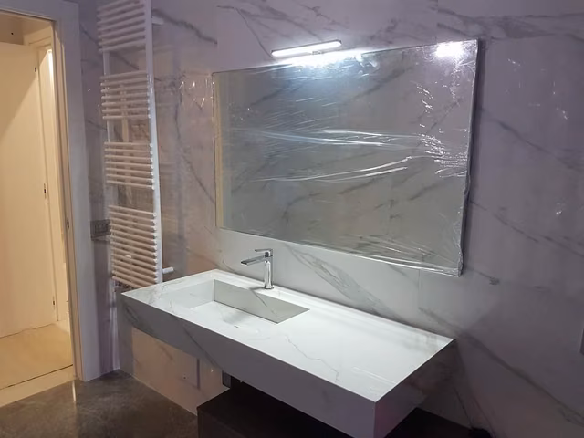 Bagno realizzato da CMI Impianti Tecnologici